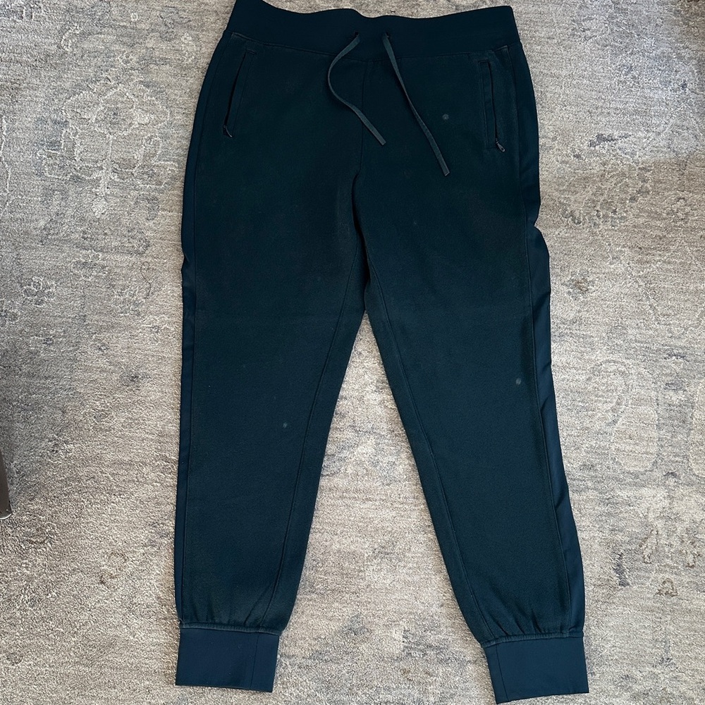 Lululemon women’s Get Going Jogger
Size 10
Color submarine